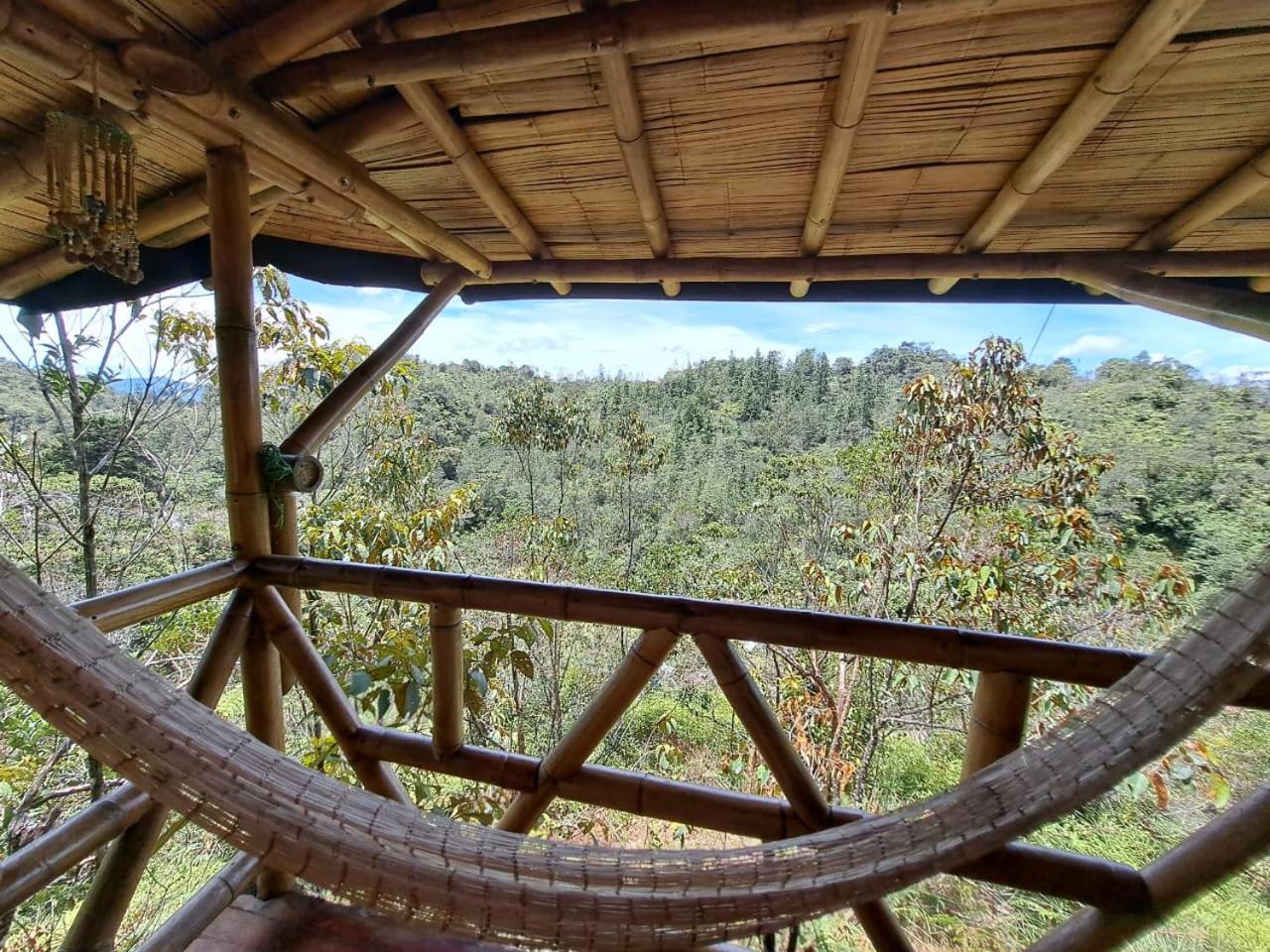 Hotel Guatape Adrianas Bambu Exterior foto